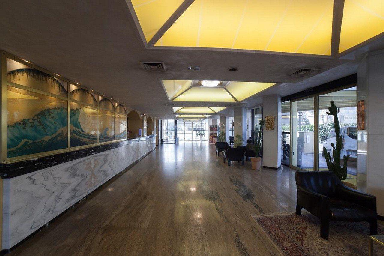 Hotel Diplomat Palace Rimini Ngoại thất bức ảnh