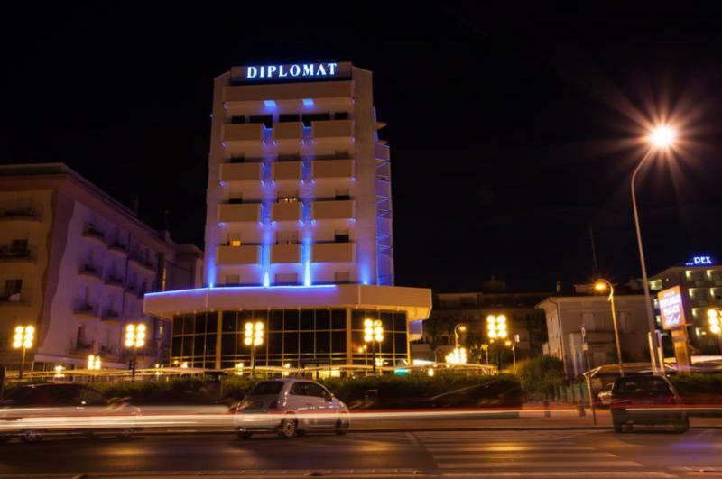 Hotel Diplomat Palace Rimini Ngoại thất bức ảnh